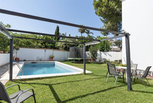 Maison de luxe à vendre à Estepona, 995 000 €, Photo 2