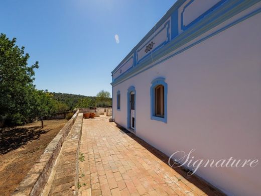 Luxury House for sale in Faro, 675 000 €, Photo 2