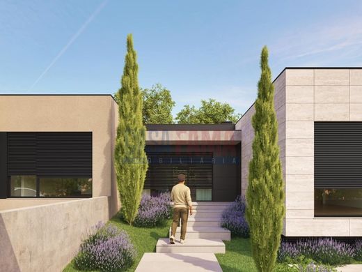 Luxury House for sale in Braga, 820 000 €, Photo 4