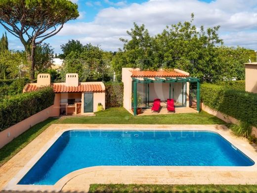 Maison de luxe à vendre à Loulé, 885 000 €, Photo 2