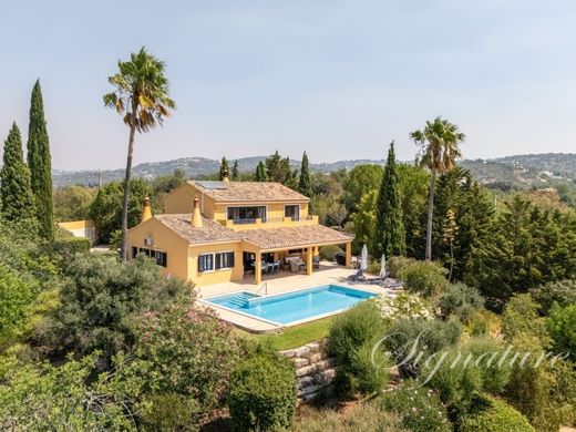 Luxury House for sale in Faro, 1 340 000 €, Photo 1