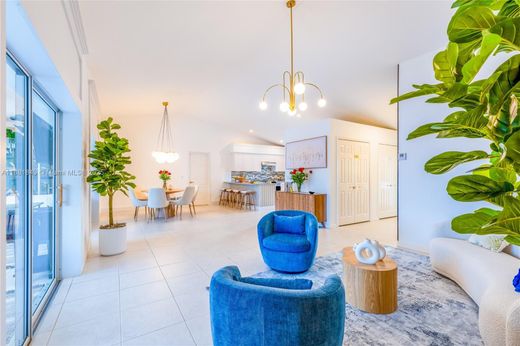 Luxury House for sale in Cape Coral, 451 720 €, Photo 7