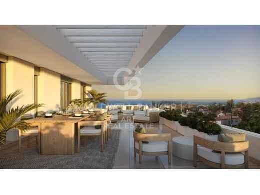 Appartement de luxe à vendre à Estepona, 540 000 €, Photo 1