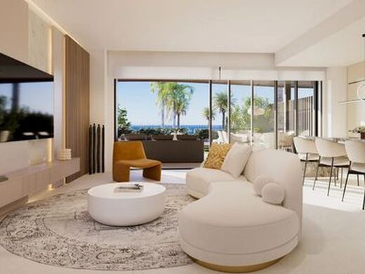 Luxury Apartment for sale in Fuengirola, 570 000 €, Photo 1