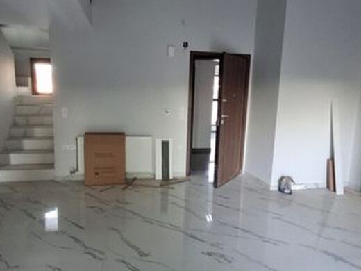 Luxury Apartment for sale in Lefkáda, 330 000 €, Photo 1