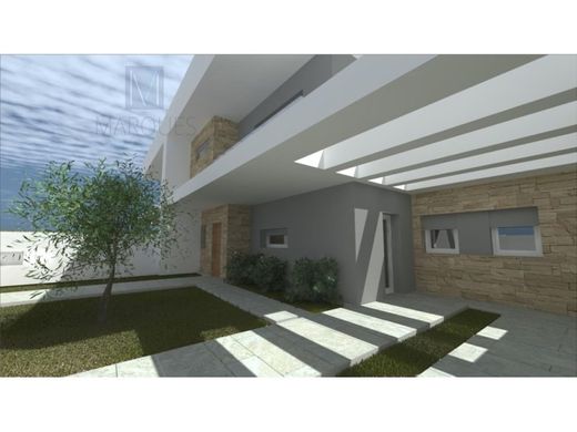 Luxury House for sale in Seixal, 495 000 €, Photo 4
