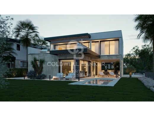 Luxury House for sale in Estepona, 2 500 000 €, Photo 1