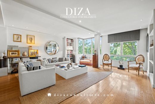 Luxury Apartment for sale in Madrid, 1 795 000 €, Photo 4