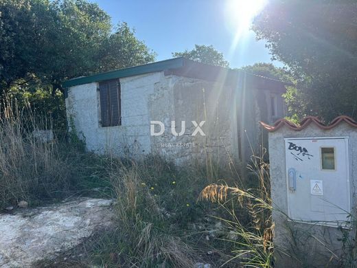 Maison de luxe à vendre à Pula, 467 000 €, Photo 7