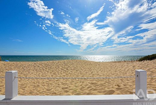 Luxury House for sale in Faro, 580 000 €, Photo 1