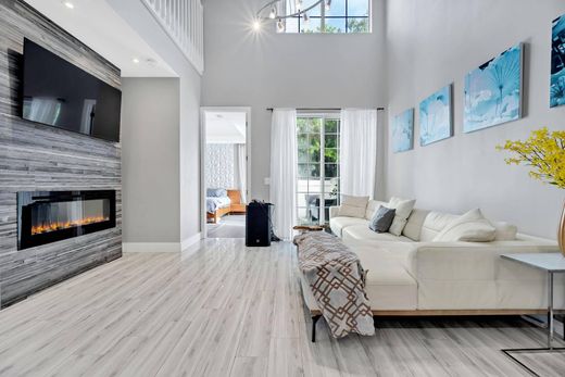 Luxury House for sale in Hollywood, 728 820 €, Photo 3