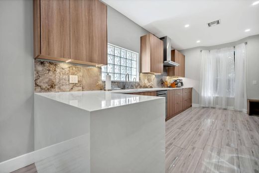 Luxury House for sale in Hollywood, 728 820 €, Photo 7