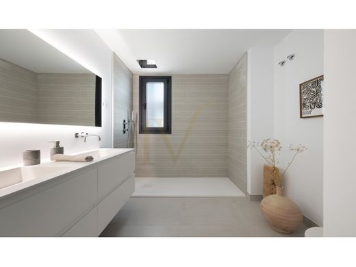 Luxury Apartment for sale in Marbella, 1 150 000 €, Photo 7