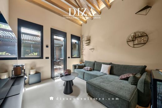 Luxury House for sale in Madrid, 1 350 000 €, Photo 3