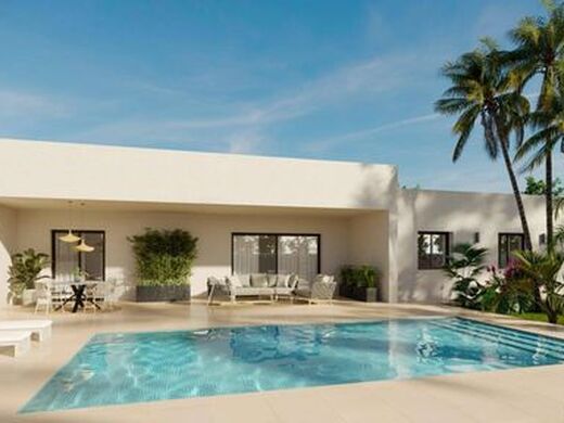Luxury House for sale in Aspe, 468 000 €, Photo 1