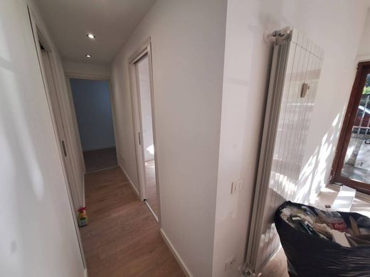 Luxury Apartment for sale in Rome, 460 000 €, Photo 2