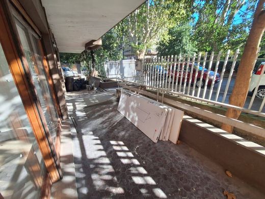 Luxury Apartment for sale in Rome, 460 000 €, Photo 4