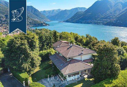Luxury House for sale in Como, 3 700 000 €, Photo 1
