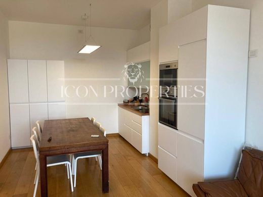 Luxury Apartment for sale in Milan, 790 000 €, Photo 3