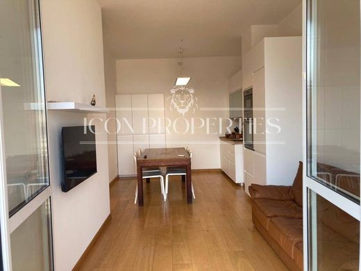 Luxury Apartment for sale in Milan, 790 000 €, Photo 5