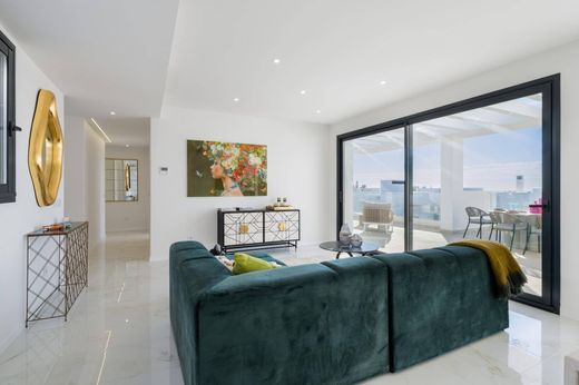 Luxury Apartment for sale in Estepona, 754 999 €, Photo 6