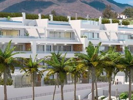 Luxury Apartment for sale in Estepona, 975 000 €, Photo 7