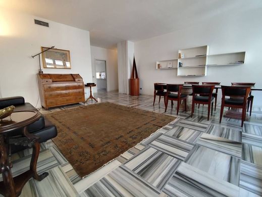 Appartement de luxe à vendre à Milan, 890 000 €, Photo 1