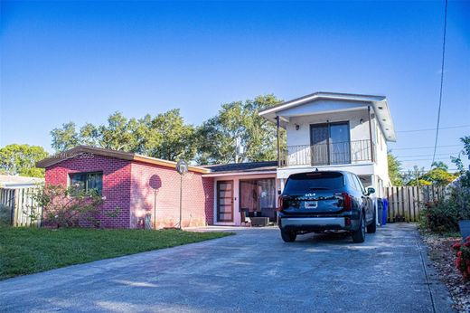 Luxury House for sale in Hollywood, 485 021 €, Photo 2