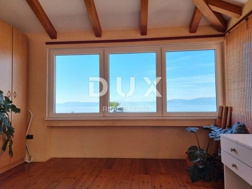 Appartement de luxe à vendre à Rijeka, 400 000 €, Photo 5