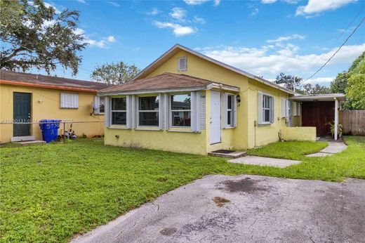 Luxury House for sale in Hollywood, 459 268 €, Photo 3