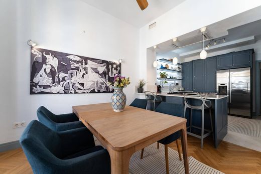 Luxury Apartment for sale in Málaga, 1 175 000 €, Photo 1