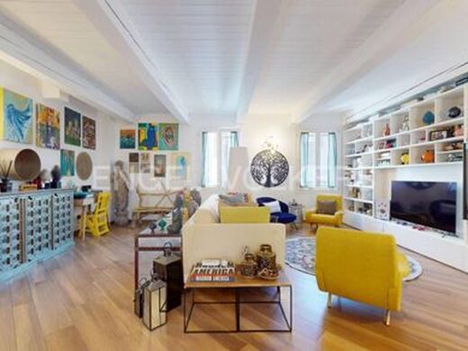 Luxury Apartment for sale in Rimini, 585 000 €, Photo 1