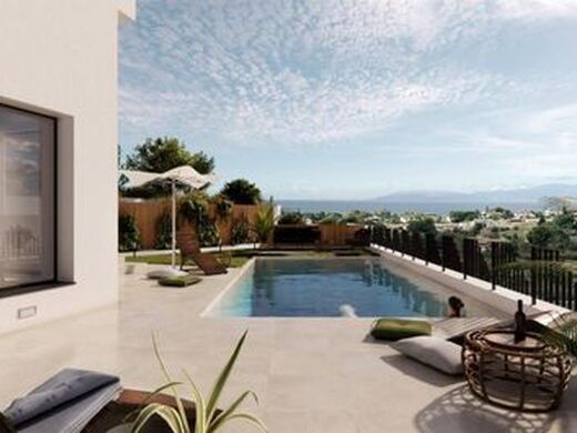 Luxury House for sale in Quartu Sant Elena, 679 000 €, Photo 3