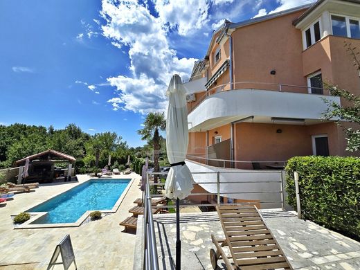 Maison de luxe à vendre à Opatija, 1 430 000 €, Photo 3