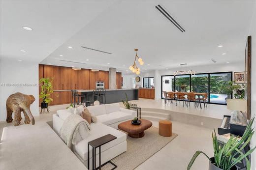 Luxury House for sale in Miami Coral Gables, 3 110 900 €, Photo 3