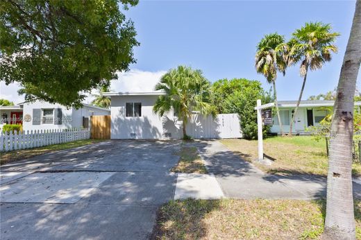 Luxury House for sale in Hollywood, 416 346 €, Photo 4