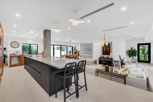 Luxury House for sale in Miami Coral Gables, 3 110 900 €, Photo 5