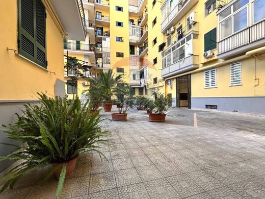 Luxury Apartment for sale in Naples, 660 000 €, Photo 5