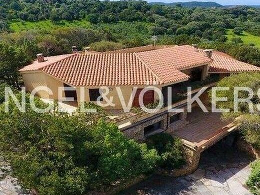 Luxury House for sale in Palau, 4 200 000 €, Photo 1