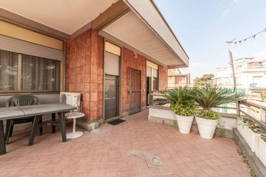 Appartement de luxe à vendre à Rome, 745 000 €, Photo 1