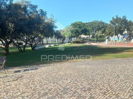 Luxury House for sale in Seixal, 445 000 €, Photo 2