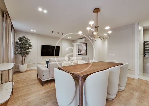 Luxury Apartment for sale in Madrid, 2 149 000 €, Photo 2