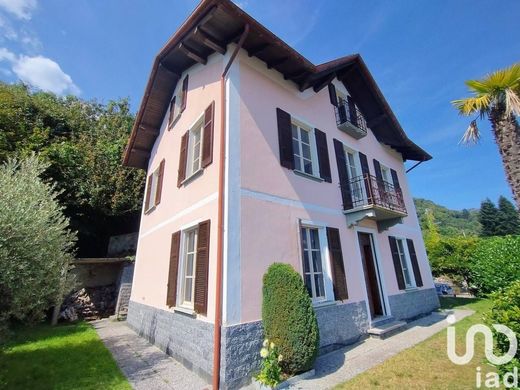 Maison de luxe à vendre à Oggebbio, 650 000 €, Photo 2