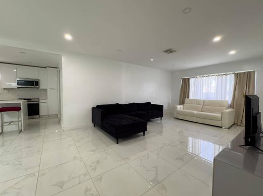 Luxury House for sale in Hollywood, 575 158 €, Photo 5