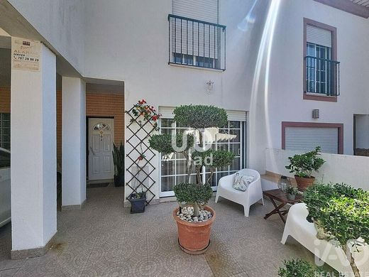 Maison de luxe à vendre à Tunes, 430 000 €, Photo 2