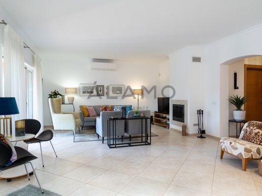 Maison de luxe à vendre à Loulé, 880 000 €, Photo 5