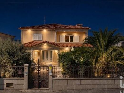 Maison de luxe à vendre à Recezinhos, 545 000 €, Photo 3