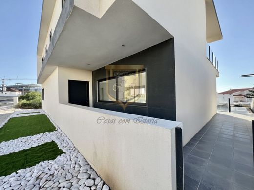 Maison de luxe à vendre à Torres Vedras, 750 000 €, Photo 5