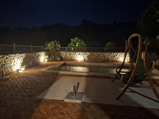 Maison de luxe à vendre à Brsec, 572 000 €, Photo 6