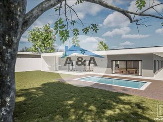 Luxury House for sale in Alcobaça, 460 000 €, Photo 1